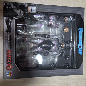 MAFEX 마펙스 로보캅