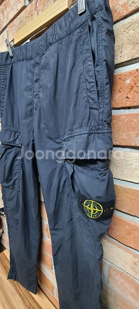 스톤아일랜드 카고 팬츠 블랙 32사이즈--2