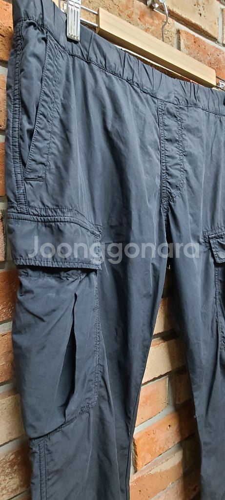 스톤아일랜드 카고 팬츠 블랙 32사이즈--3