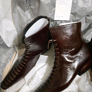 (새상품)뮤즈몽 소가죽 부츠 230