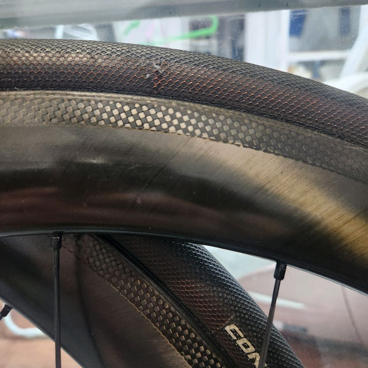 펠로톤 스타라쳇 54t 카본 로드 휠--4