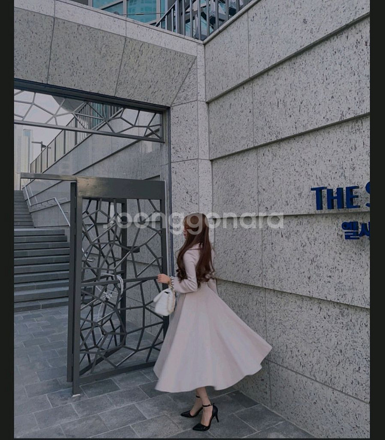 메이윤 시그니처 플레어 코트 s--2