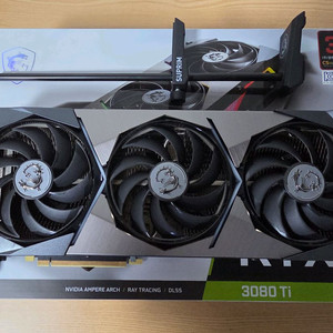 3080ti 슈프림 팝니다.