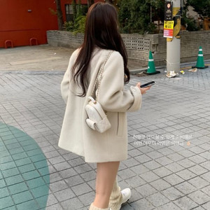 온트하프코트 새상품