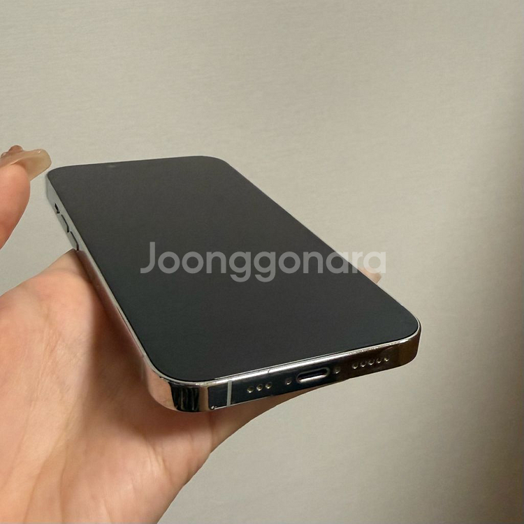 아이폰13프로 화이트 256기가 +케이스티파이케이스--8