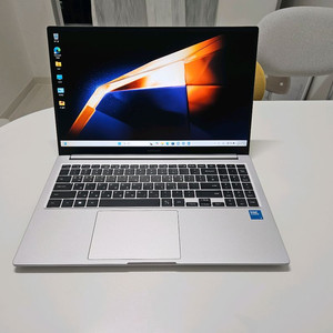 삼성 노트북 갤럭시북4 15인치 U5/램8/SSD256