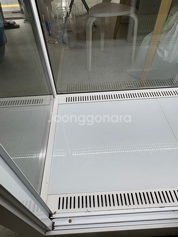 테이블형 꽃냉장고 1500판매합니다--3