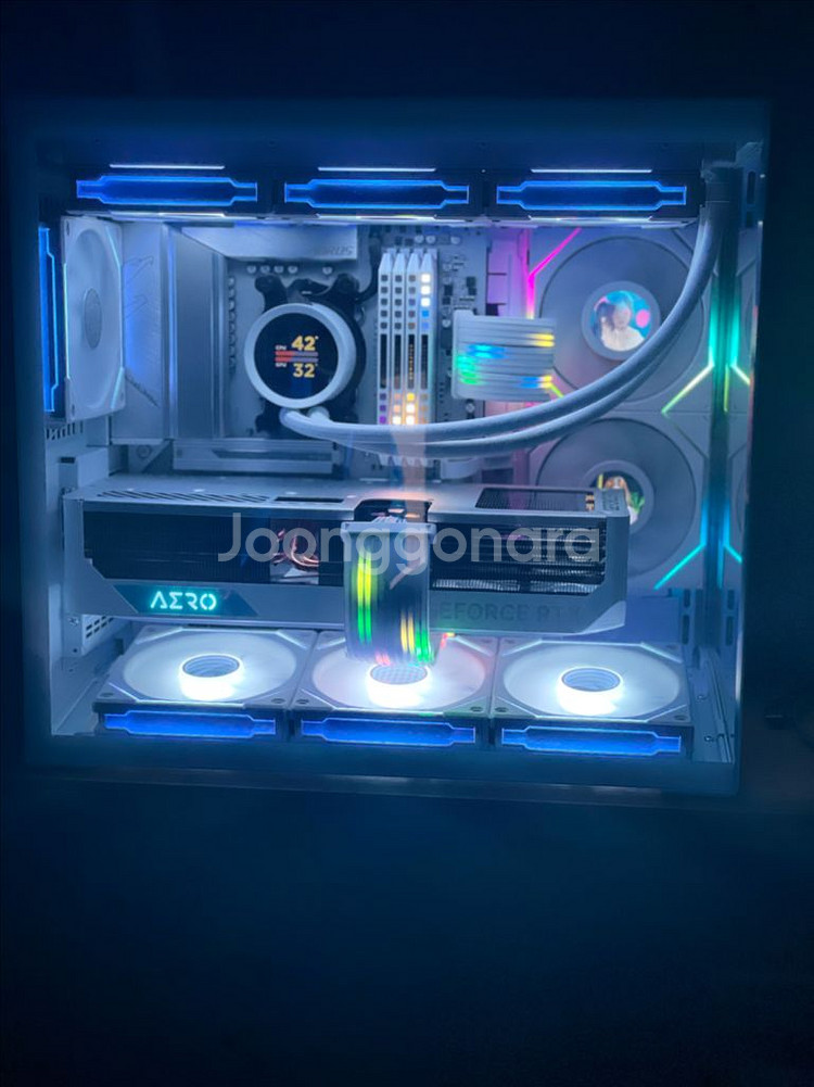 7800x3d 4080s aero 리안리 화이트풀셋--0