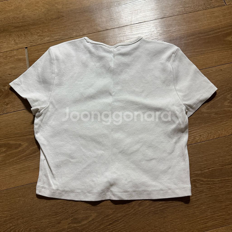 L H&M 디바이디드 흰색 크롭티--1