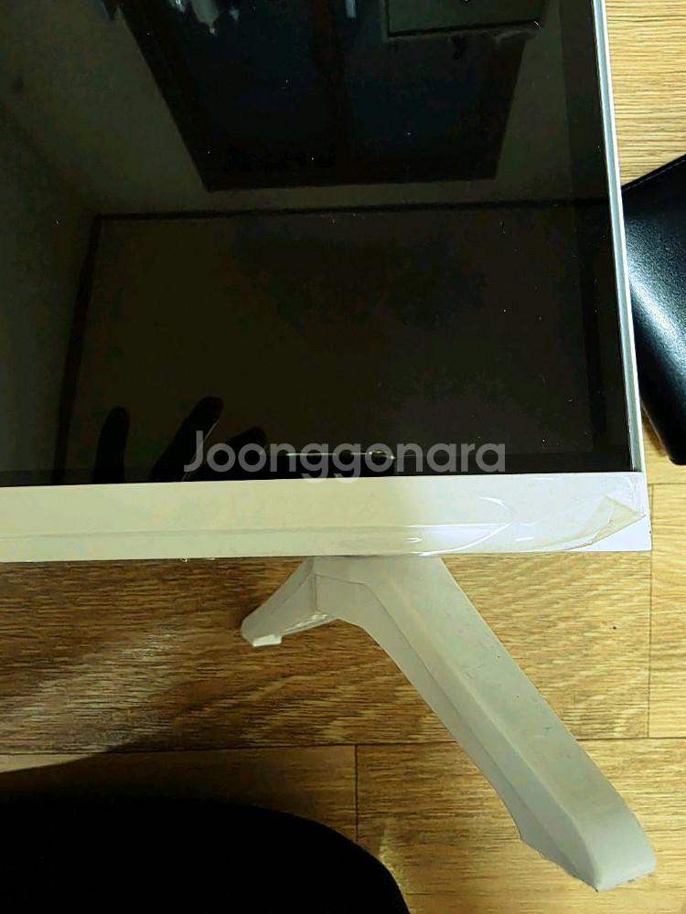 구글TV 32인치 화이트--2