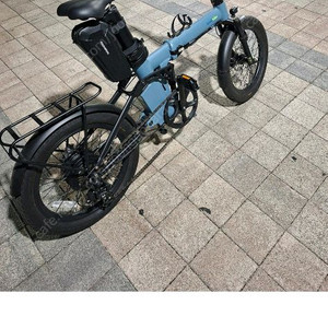 퀄리Q 맥스 퍼포먼스 전기자전거. 민트급