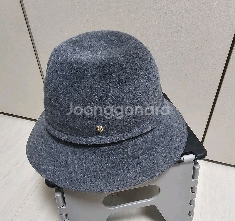 헬렌카민스키 사델라6 그레이--1