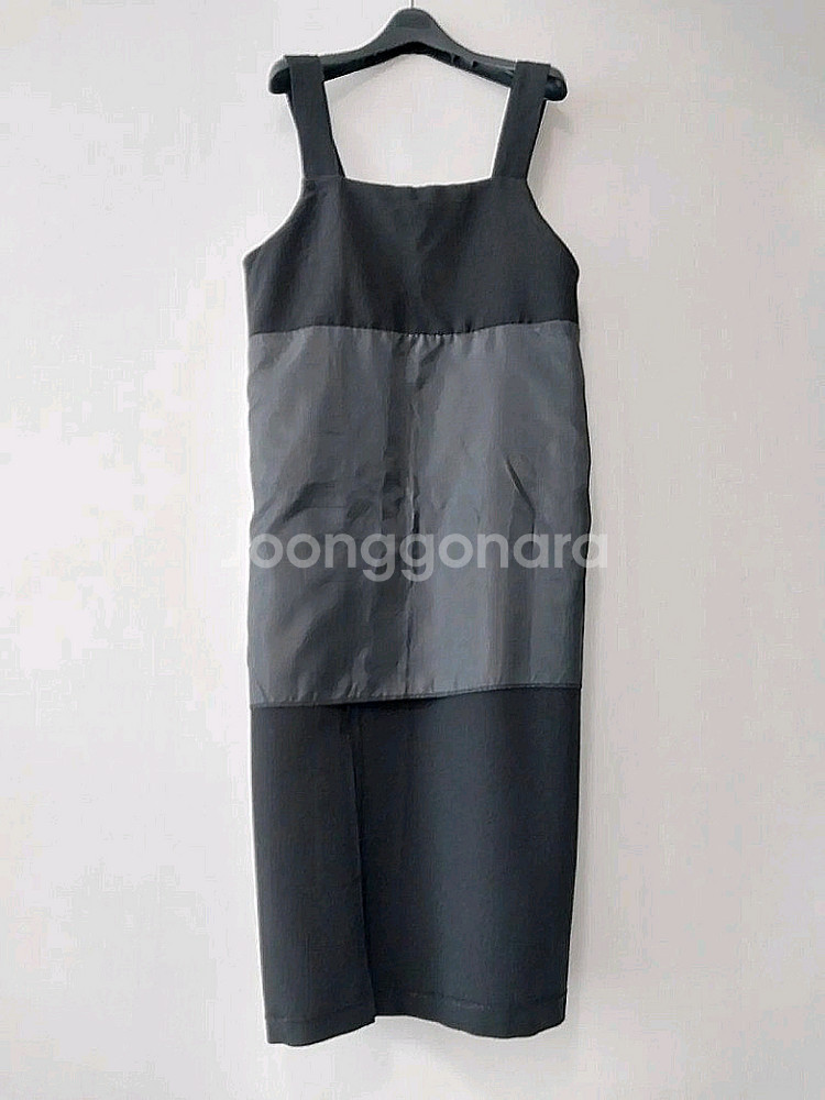 여성 봄가을 뷔스티에 블랙 원피스 프리사이즈 66사이즈--6