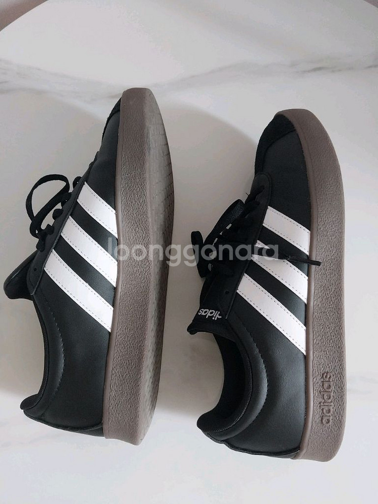 아디다스 코트베이스 운동화 250사이즈--2