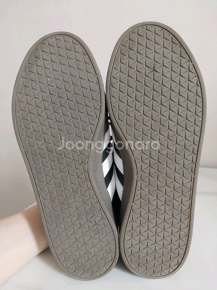 아디다스 코트베이스 운동화 250사이즈--6