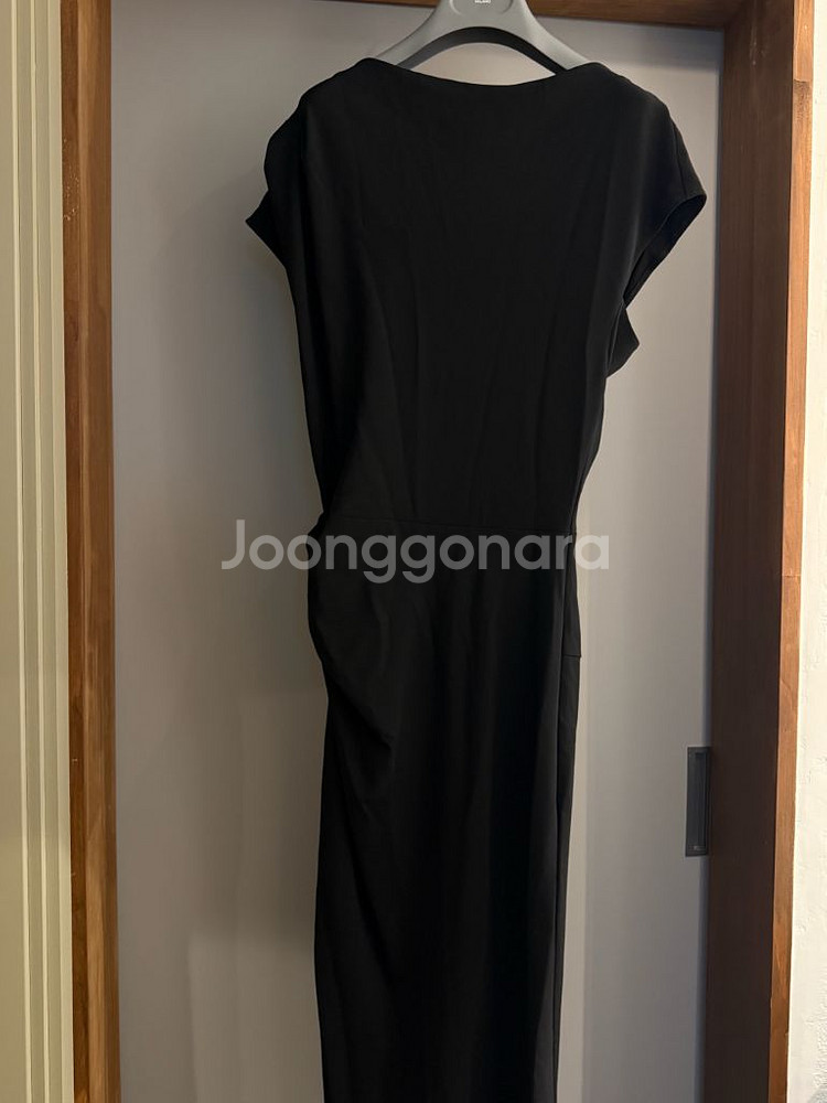 한섬 타임 드레이프 원피스--1