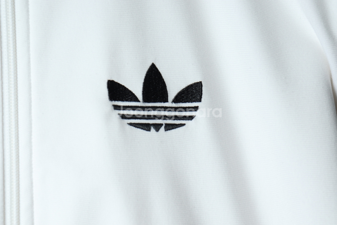 (L-XL) 아디다스 집업져지 트랙탑 구파버 흰검--4