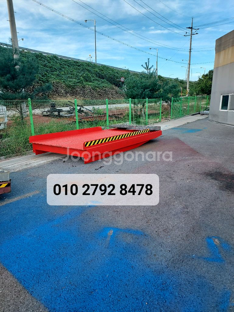 컨테이너도크 신품과 중고 판매 합니다--3