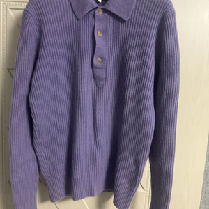 맨온더분 리브드 캐시미어 카라 니트