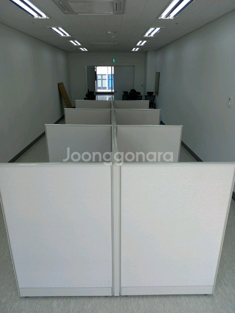 파티션 책상 회의용테이블 회의용의자 철재캐비넷 철재옷장--0