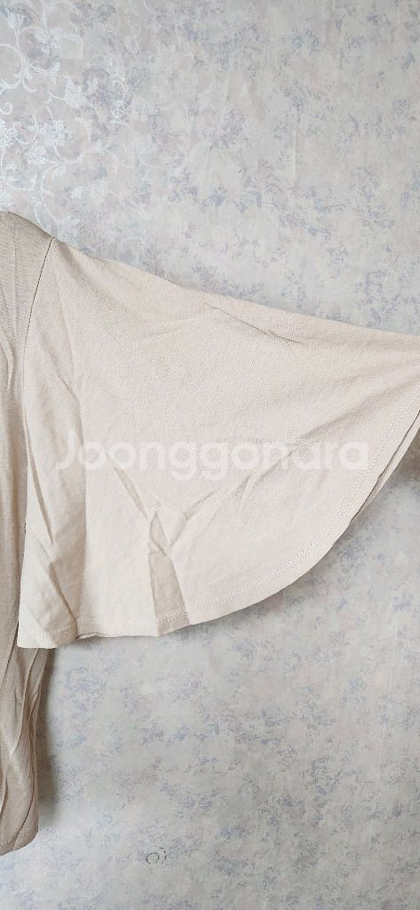 최상급 여성 브이넥 여름반팔 티셔츠 베이지.블랙 한국제--4
