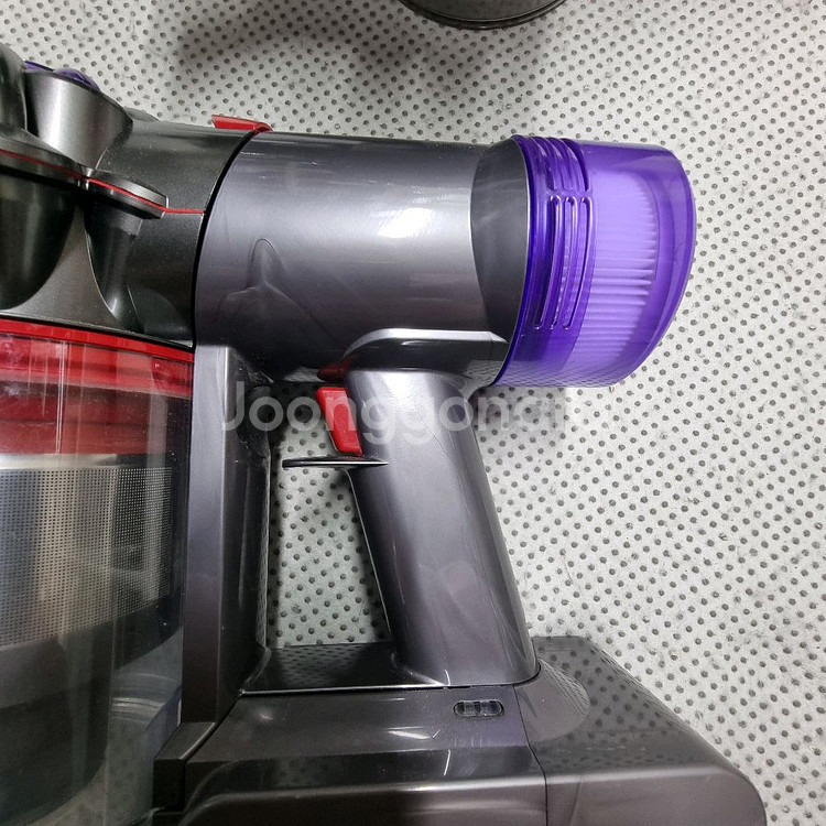 다이슨청소기 v8본체--1