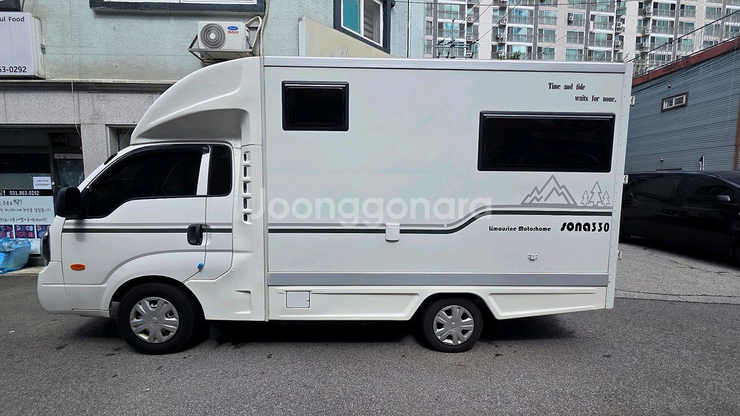 소나330 워크스루밴 캠핑카--0