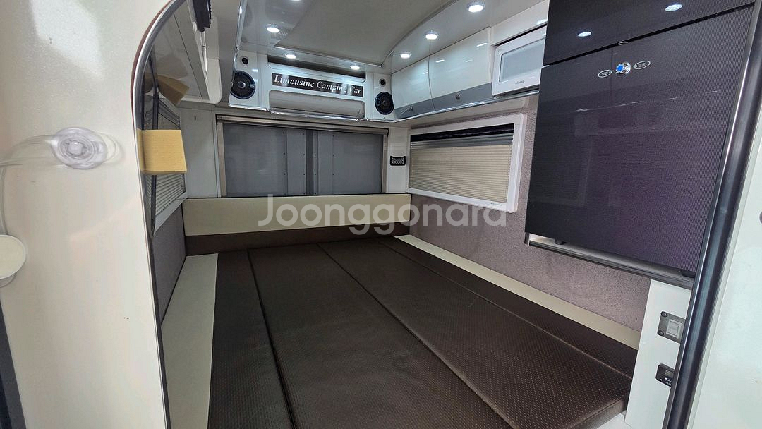 소나330 워크스루밴 캠핑카--3