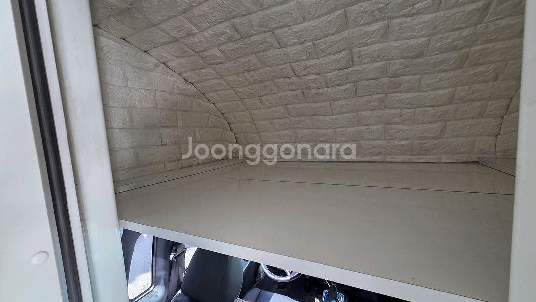 소나330 워크스루밴 캠핑카--2