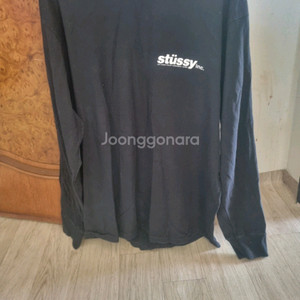 스투시빅로고롱슬리브. L