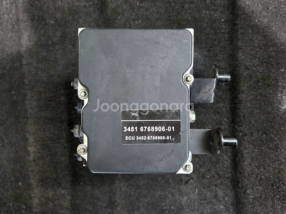 BMW E60 5시리즈 ABS모듈 02652344134--1