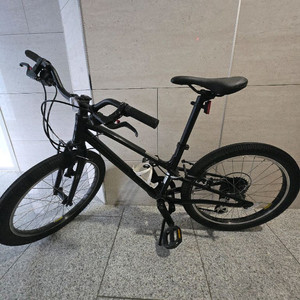 스페셜라이즈드 제트 20인치