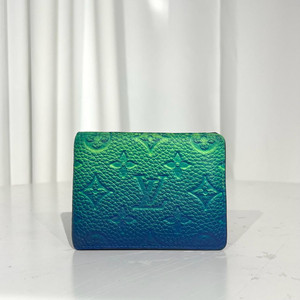 루이비통 토뤼옹 반지갑