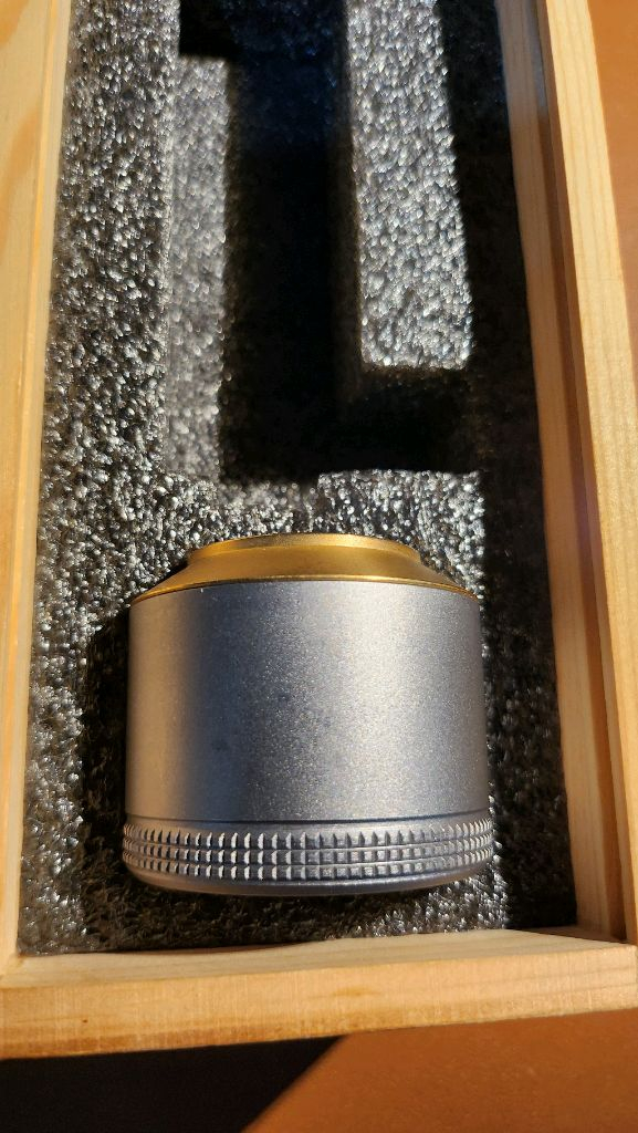 캠핑문 가스랜턴세트 와 콜맨 CPX6 랜턴 팝니다. 이미지