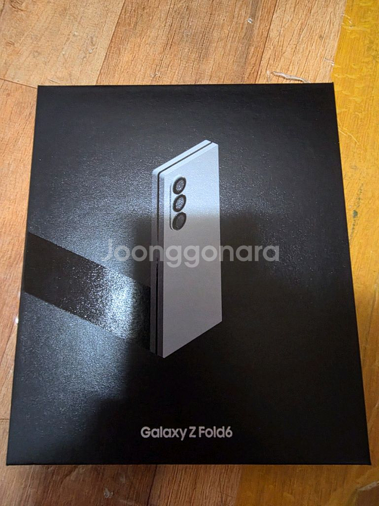 갤럭시 Z폴드6 1Tb 판매합니다--0