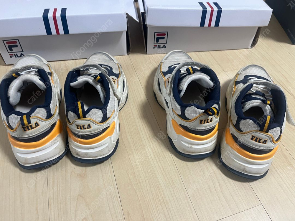 휠라 운동화 (쌍둥이신발) 200사이즈--2