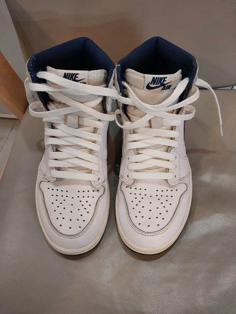 나이키 에어 조던 1 레트로 하이 OG 메탈릭 네이비 이미지