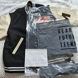 휴먼메이드 x 카우스 바시티 자켓