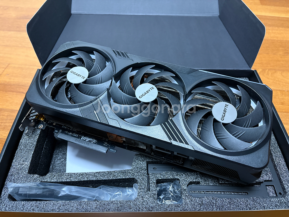 기가바이트 RTX4080 Super Gaming OC--0