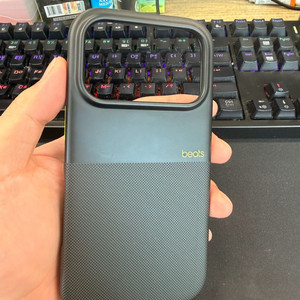 아이폰 17프로 비츠 러기지케이스