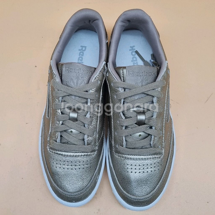 리복 클럽 C 85 여성스니커즈235--1