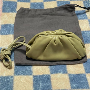 보테가베네타 버터카프 미니 동전지갑