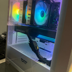 9800x3d rtx5080 게이밍 화이트 조립pc