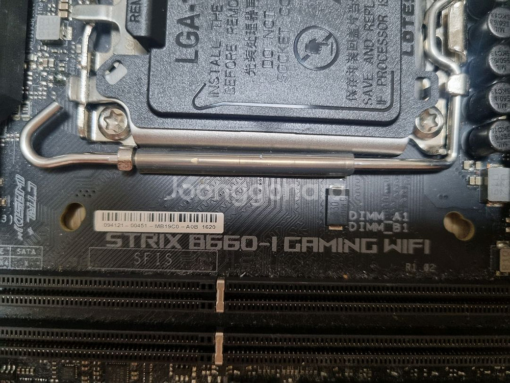 asus b660-i rog strix 메인보드--2