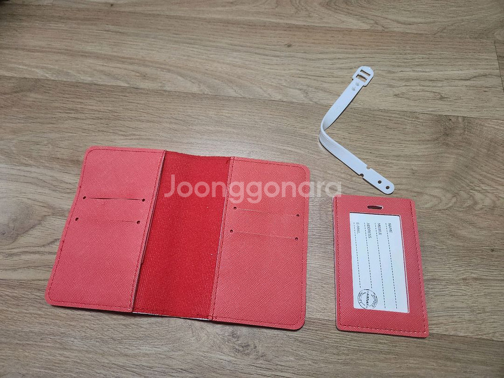 gs25 지에스 월리를 찾아라 여권케이스 네임텍--2