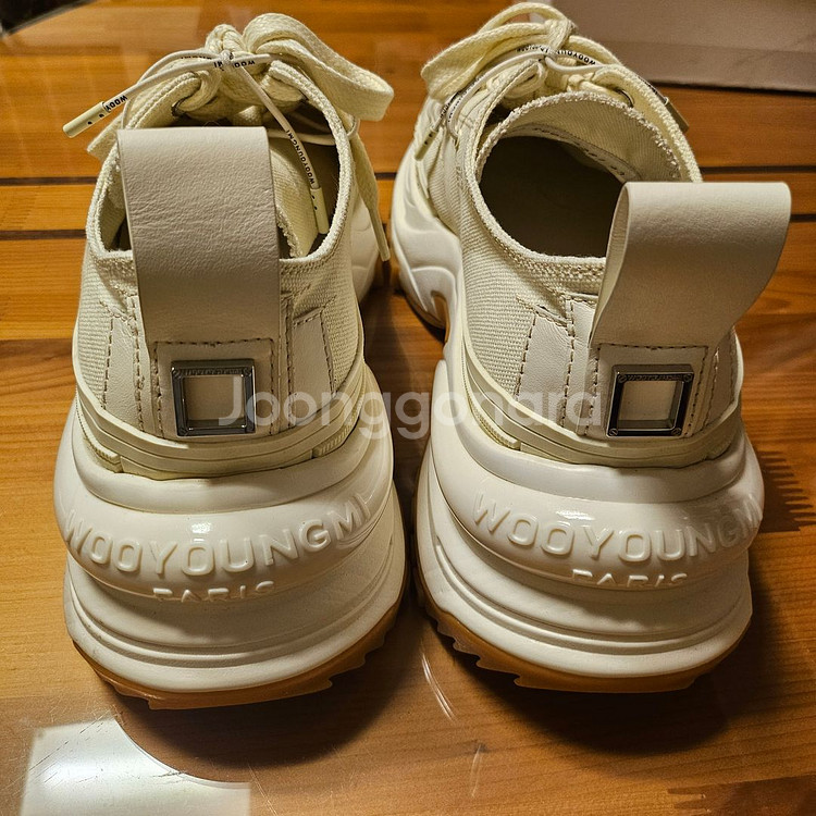 우영미 오프 화이트 더블레이스 스니커즈 아이보리 43--1