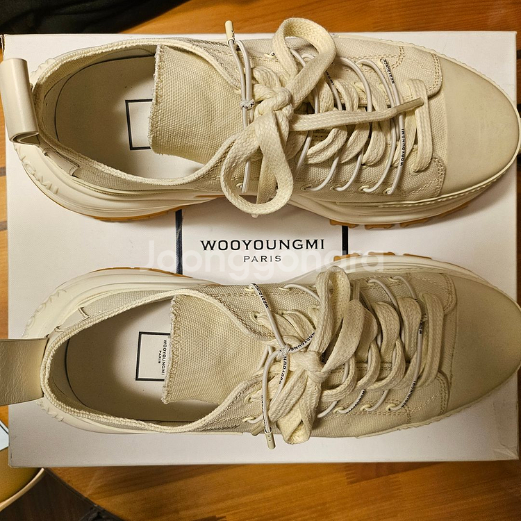 우영미 오프 화이트 더블레이스 스니커즈 아이보리 43--2