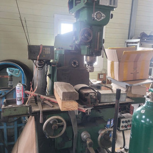 청송 복합 밀링기