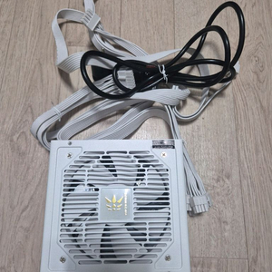마이크로닉스 1050w 컴퓨터 파워(상자x 일부 구성품