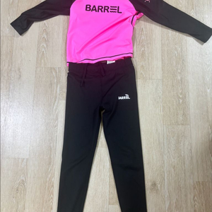 베럴 여아 래쉬가드